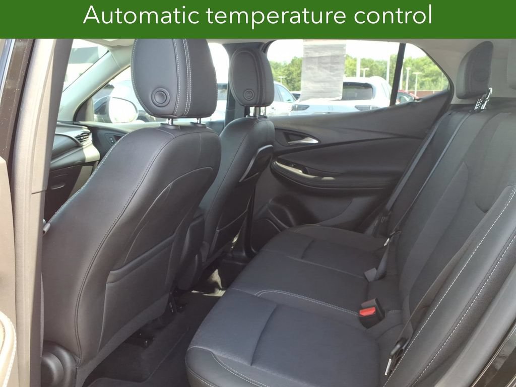 Certified 2023 Buick Encore GX Preferred FWD image 23