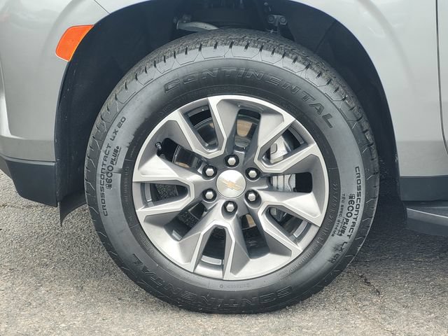 Used 2024 Chevrolet Suburban LS w/ Max Trailering Package RWD image 11