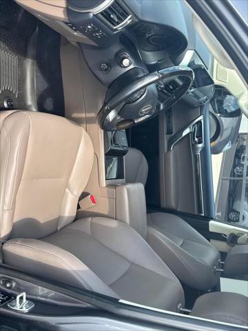 Used 2023 Lexus GX 460 Premium w/ Premium Plus Package AWD/4WD image 14