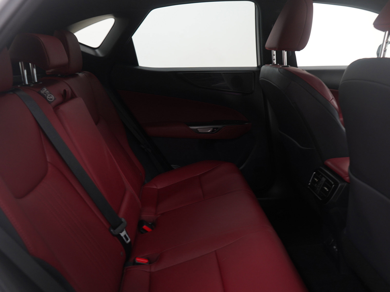 Used 2023 Lexus NX 350h AWD image 12