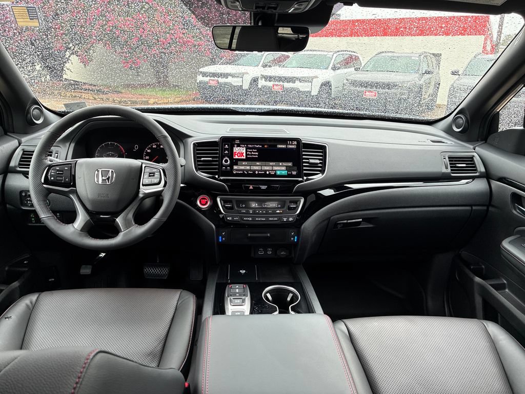 Used 2026 Honda Ridgeline Black Edition image 12