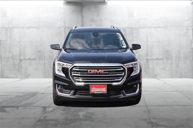Used 2024 GMC Terrain SLT image 4