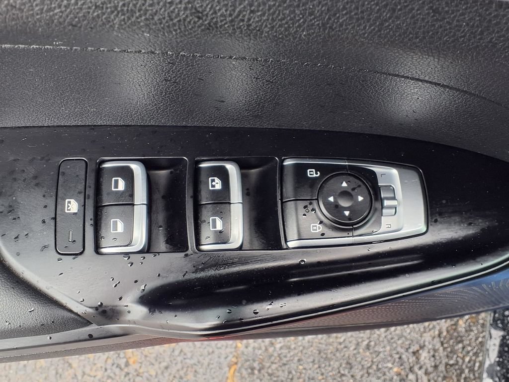 Used 2023 Kia K5 GT-Line FWD image 10