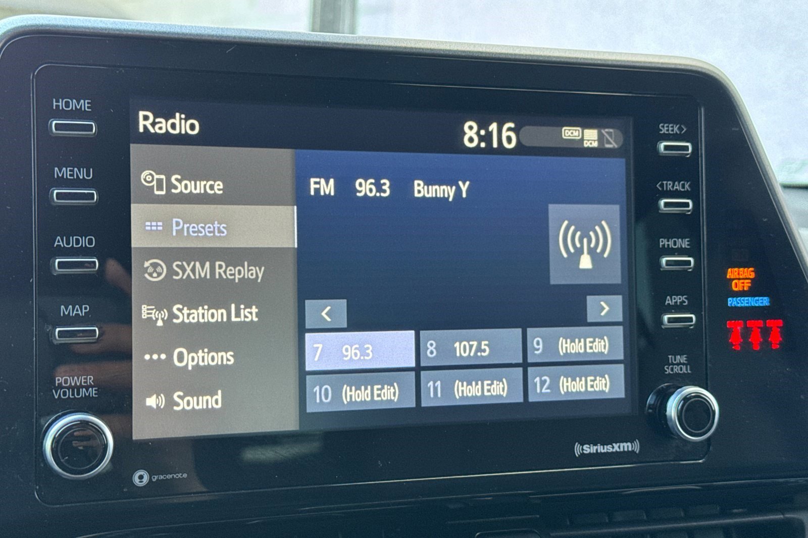 Used 2021 Toyota C-HR LE image 22