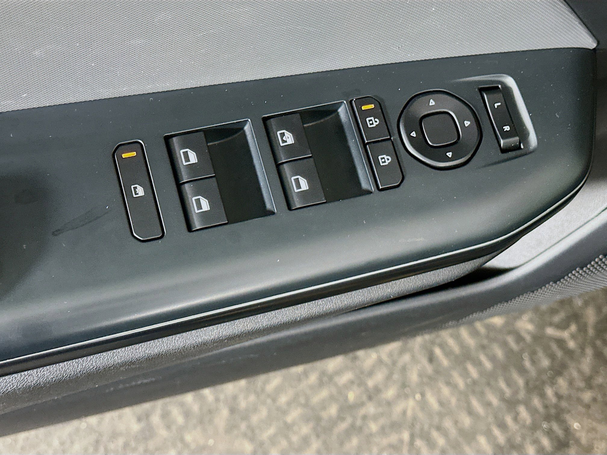 Used 2025 Kia K4 LXS image 15