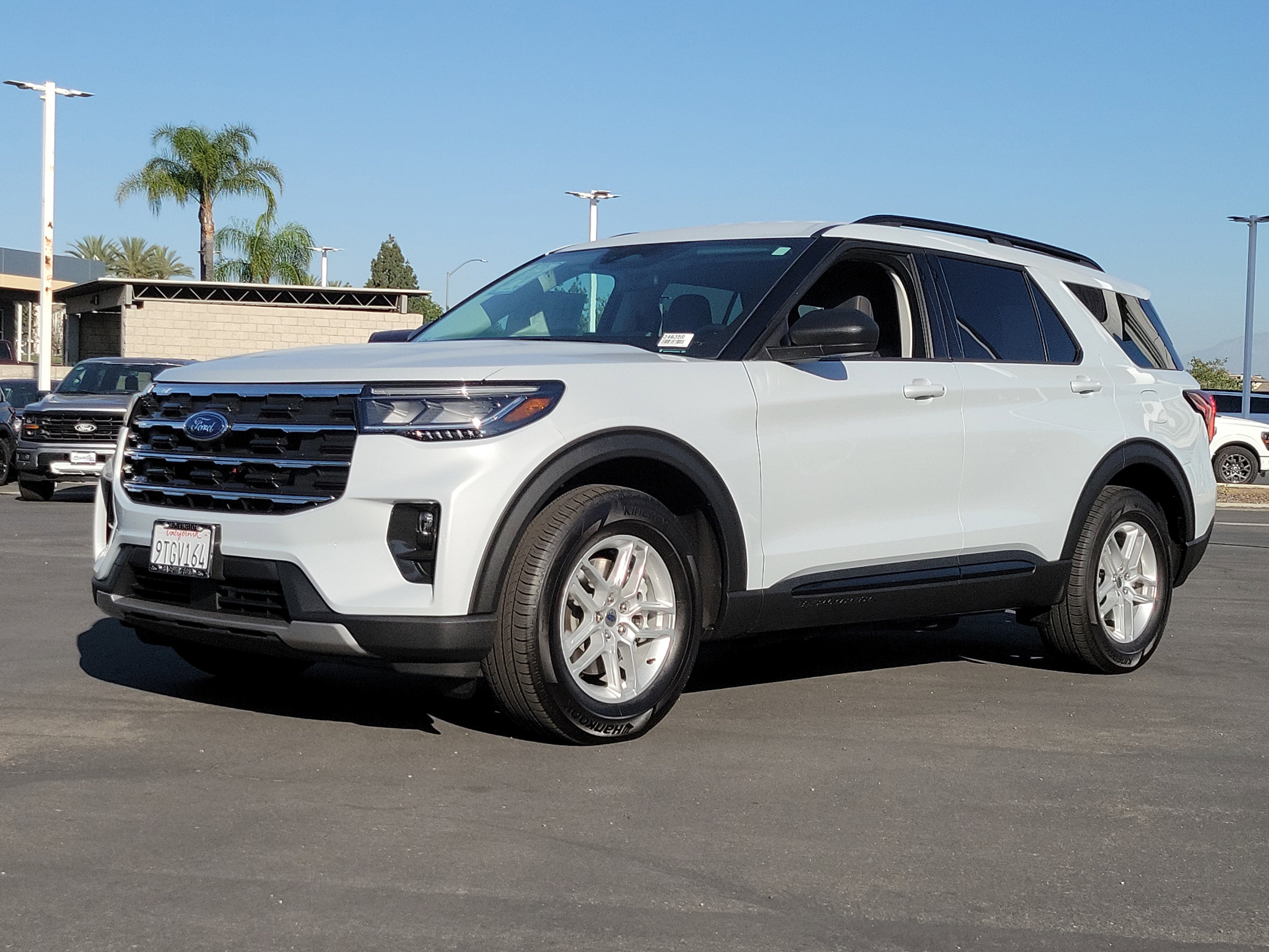 Used 2026 Ford Explorer Active w/ Active Comfort Package RWD image 17