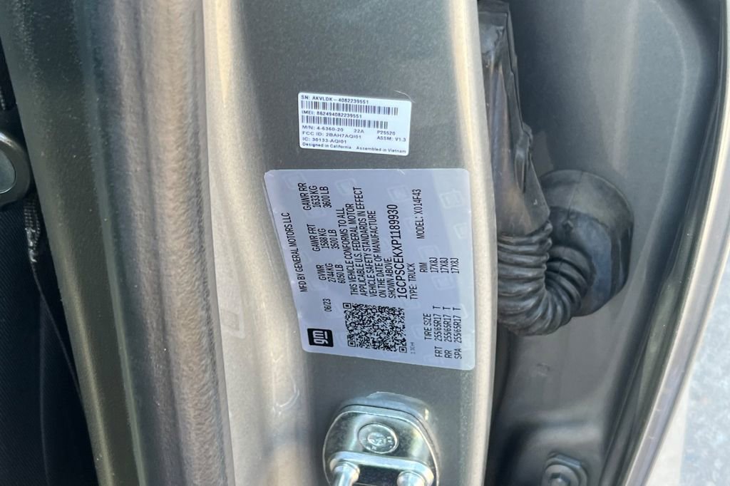 Used 2023 Chevrolet Colorado LT w/ LT Convenience Package II image 33