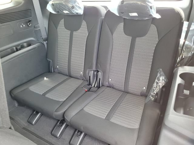 New 2026 Kia Sorento LX FWD image 12