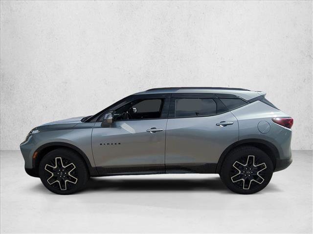 Used 2025 Chevrolet Blazer RS w/ Driver Confidence II Package image 8