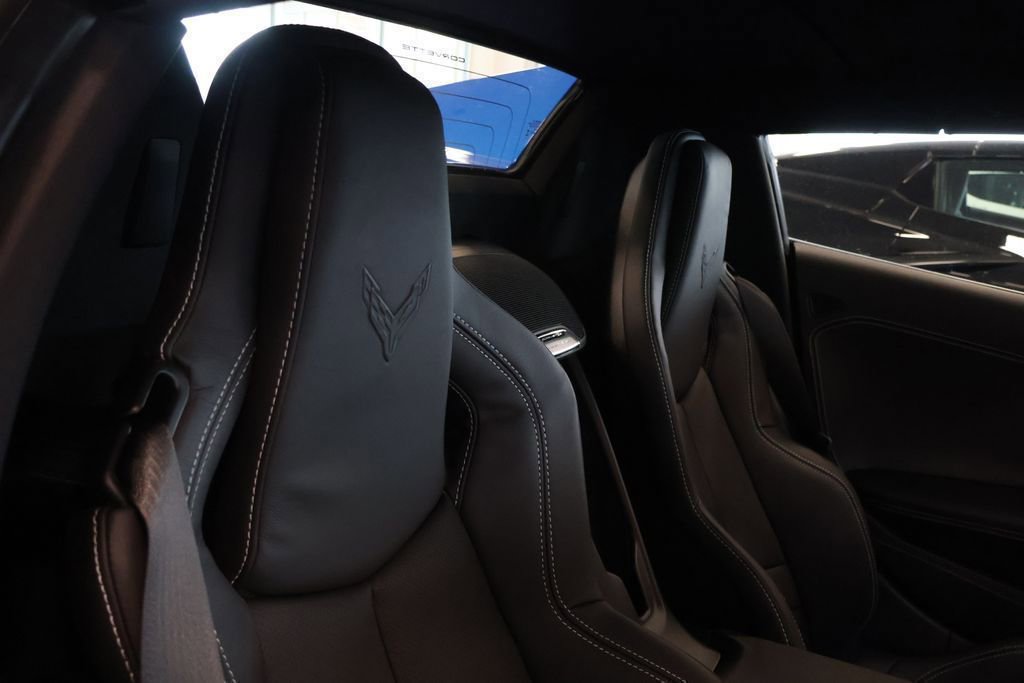 New 2026 Chevrolet Corvette Stingray Convertible w/ Battery Protection Package image 36