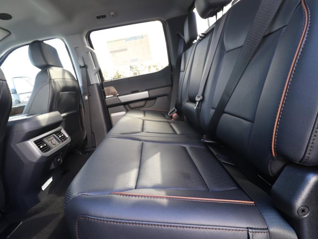 New 2026 Ford F350 Lariat w/ Lariat Ultimate Package AWD/4WD image 10