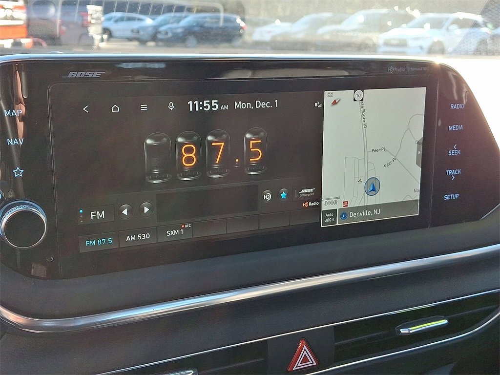 Used 2022 Hyundai Sonata Limited w/ Preferred Accessory Package image 18