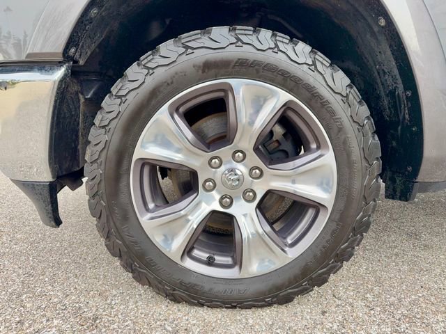 Used 2020 RAM 1500 Laramie AWD/4WD image 33