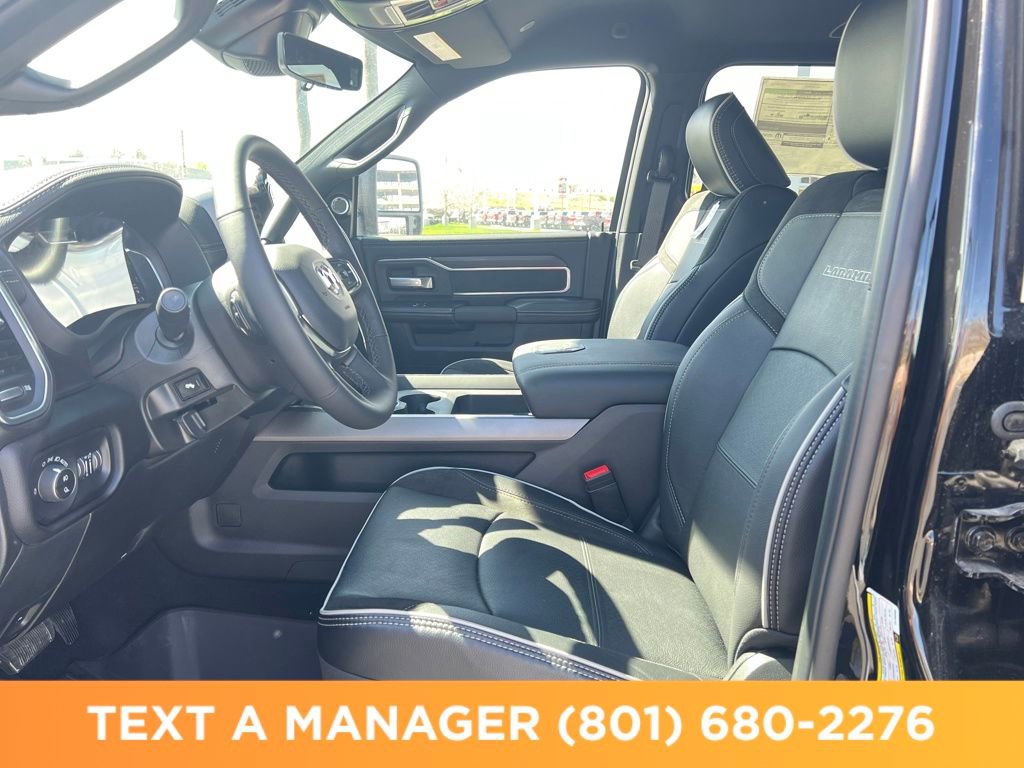 New 2026 RAM 3500 Laramie AWD/4WD image 9