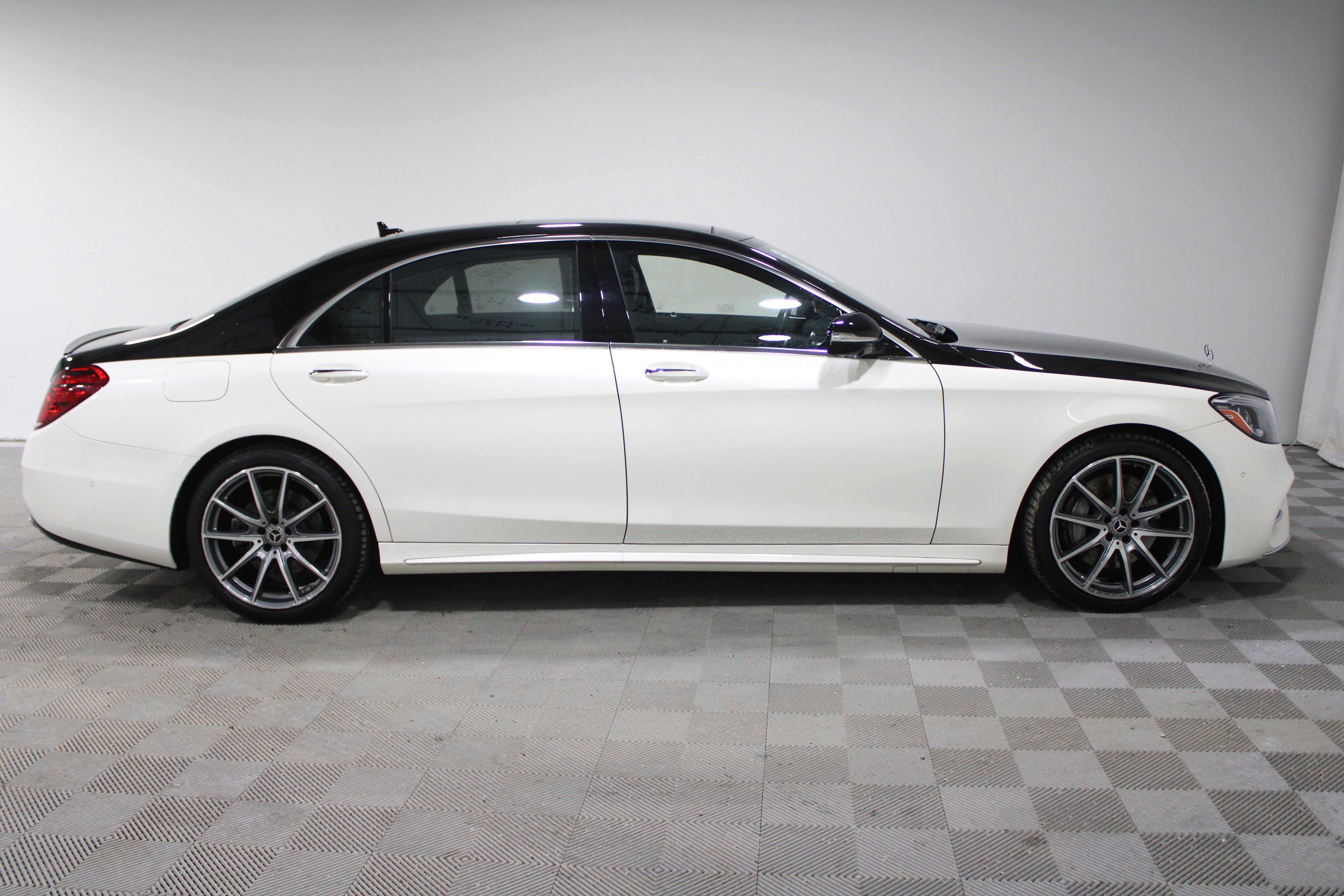 Used 2020 Mercedes-Benz S 560 S 560 image 25