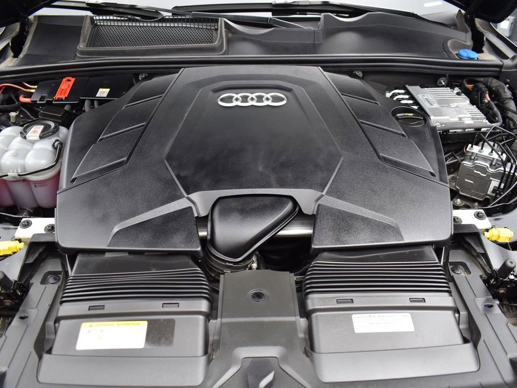 Used 2022 Audi Q7 3.0T Premium Plus image 8