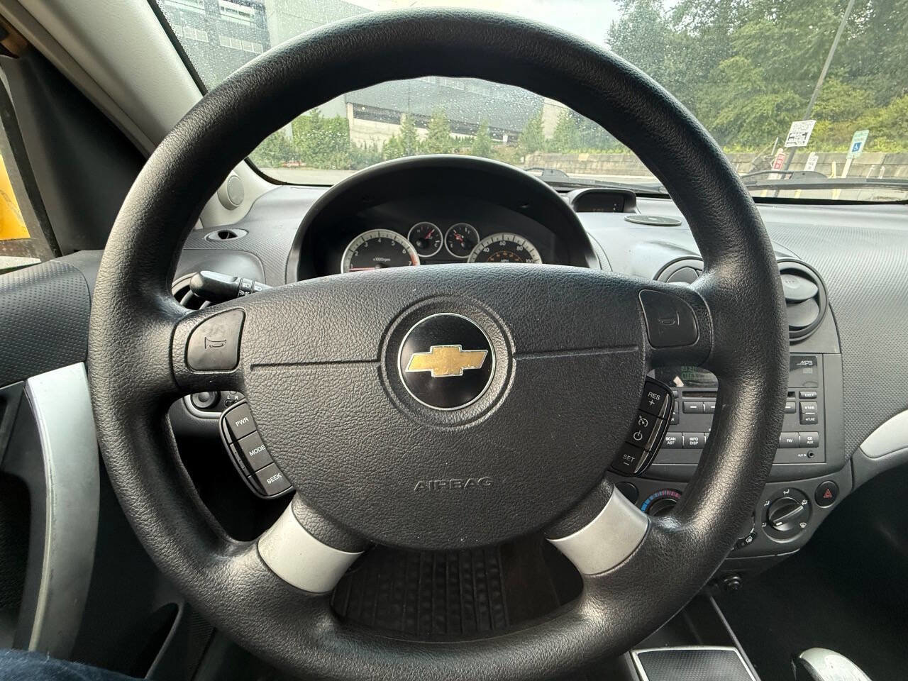 Used 2011 Chevrolet Aveo5 LT w/ Power and Convenience Package image 20