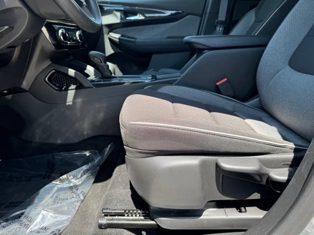 Certified 2025 Chevrolet TrailBlazer LT AWD/4WD image 5