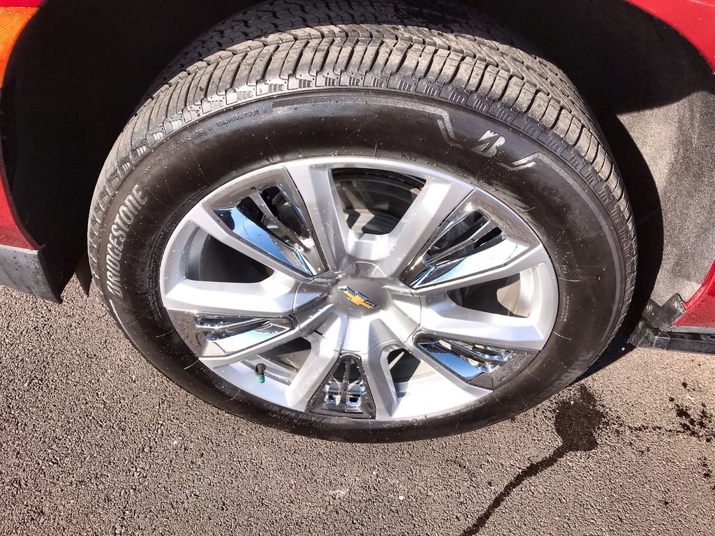 Used 2024 Chevrolet Tahoe High Country image 10