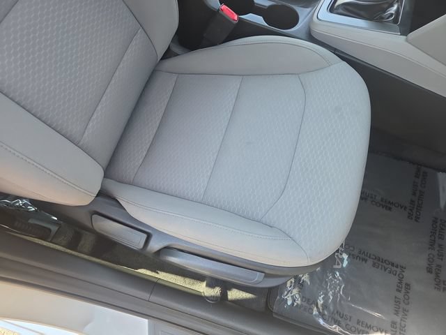 Used 2020 Hyundai Elantra SEL FWD image 29
