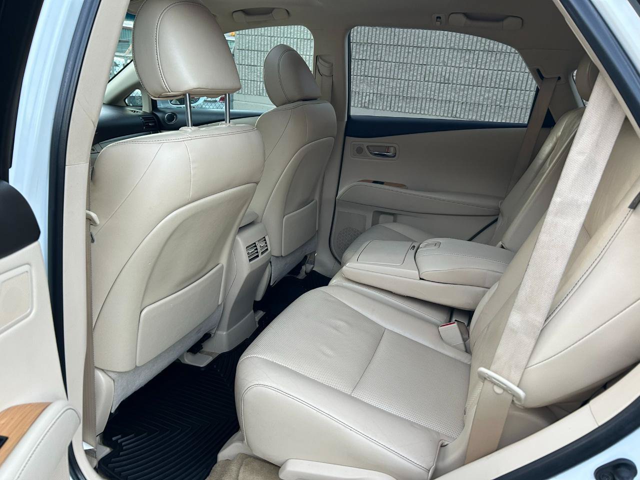 Used 2014 Lexus RX 450h AWD image 14