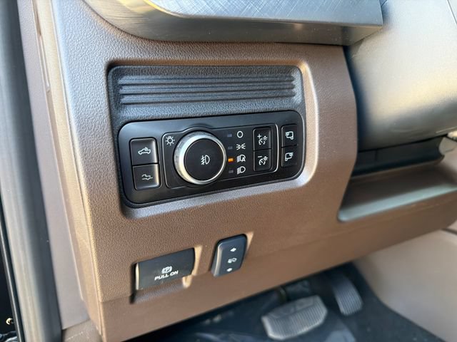New 2026 Ford F250 King Ranch w/ Chrome Package AWD/4WD image 21