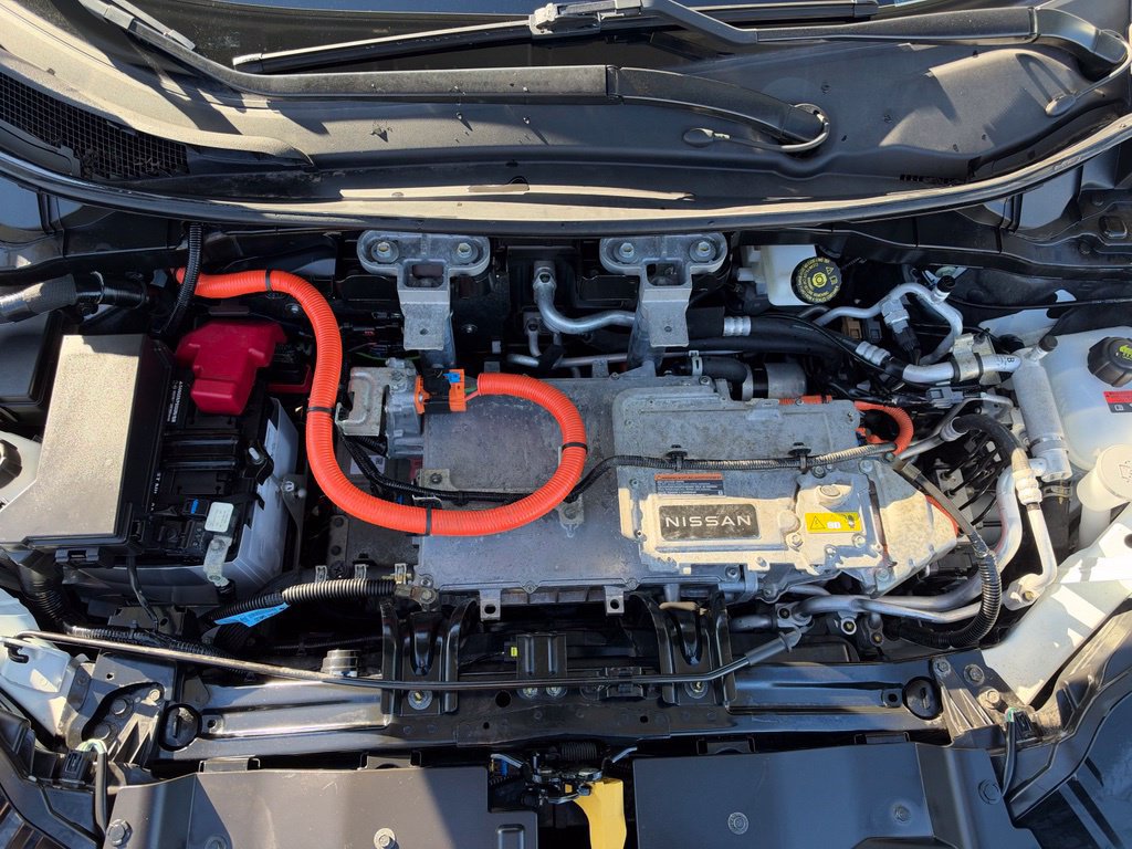 Used 2023 Nissan Ariya FWD image 17