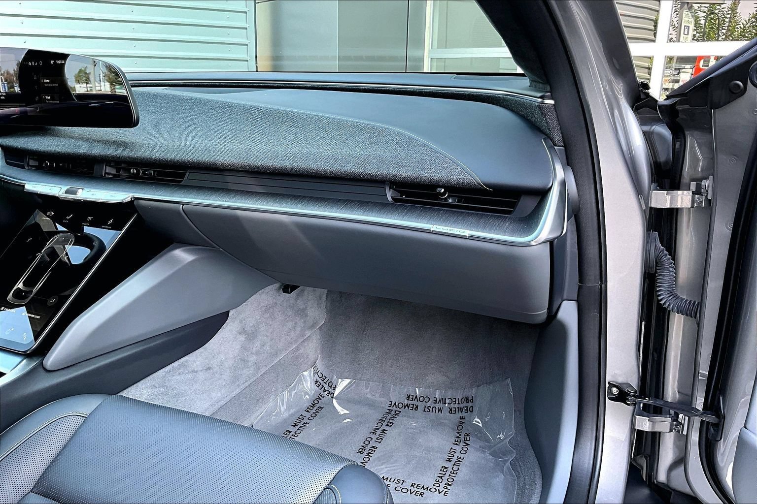 Used 2024 Lucid Air Touring AWD/4WD image 16