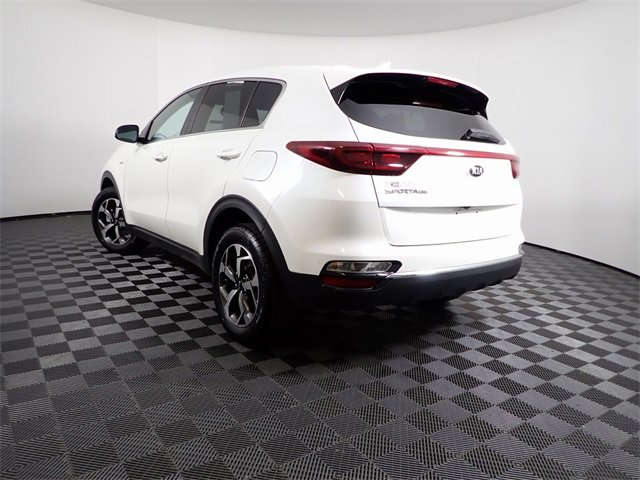 Used 2022 Kia Sportage LX image 10