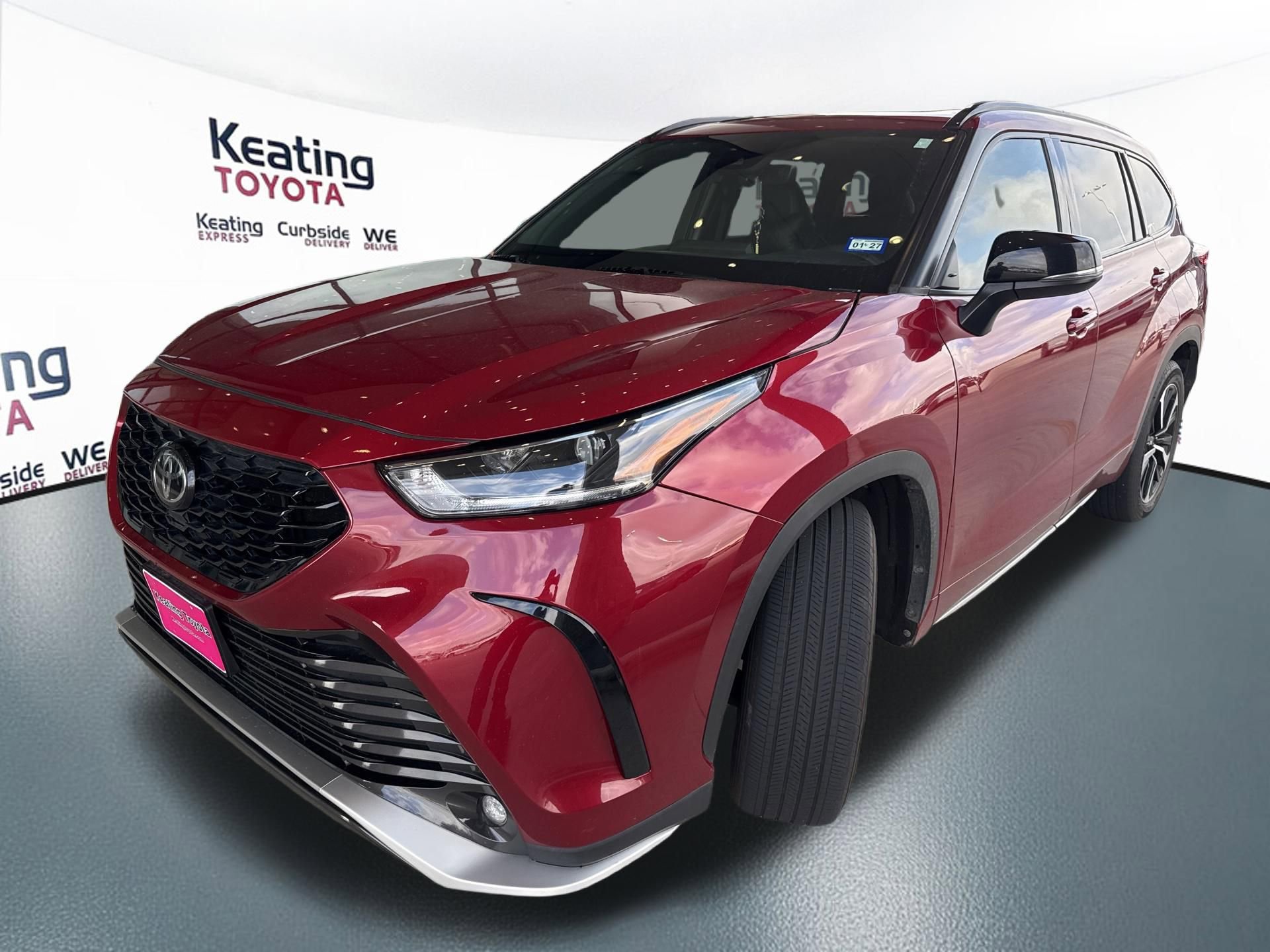 Used 2021 Toyota Highlander XSE image 3