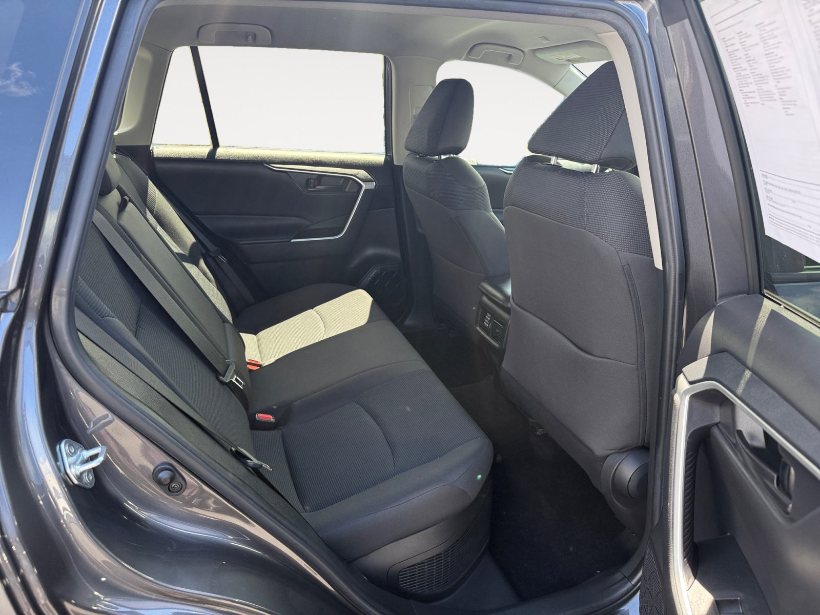 Used 2024 Toyota RAV4 LE AWD/4WD image 18