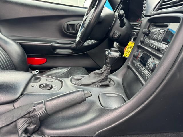 Used 2001 Chevrolet Corvette Convertible w/ Preferred Equipment Group2 RWD image 19