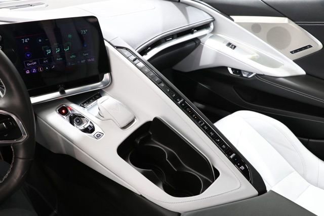 Used 2022 Chevrolet Corvette Stingray Preferred Cpe w/ 2LT RWD image 32