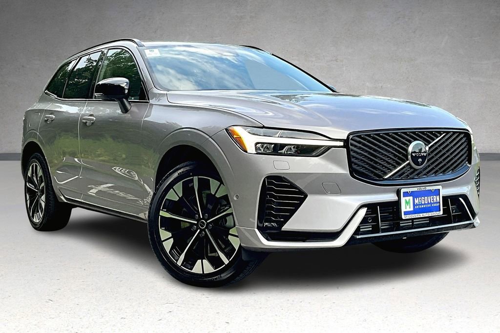 New 2026 Volvo XC60 T8 Plus w/ Climate Package AWD/4WD image 2
