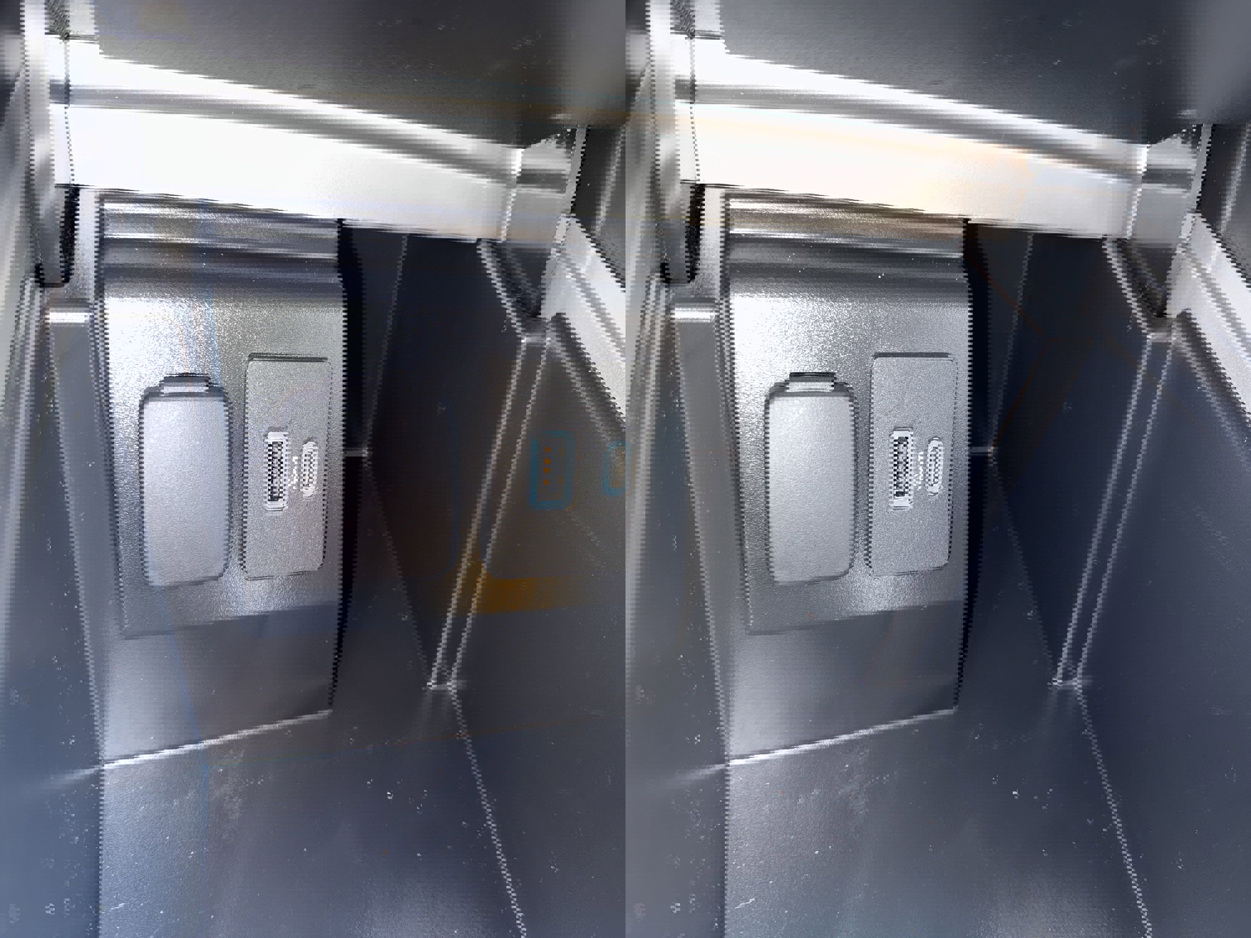 Used 2022 Ford Explorer XLT image 21