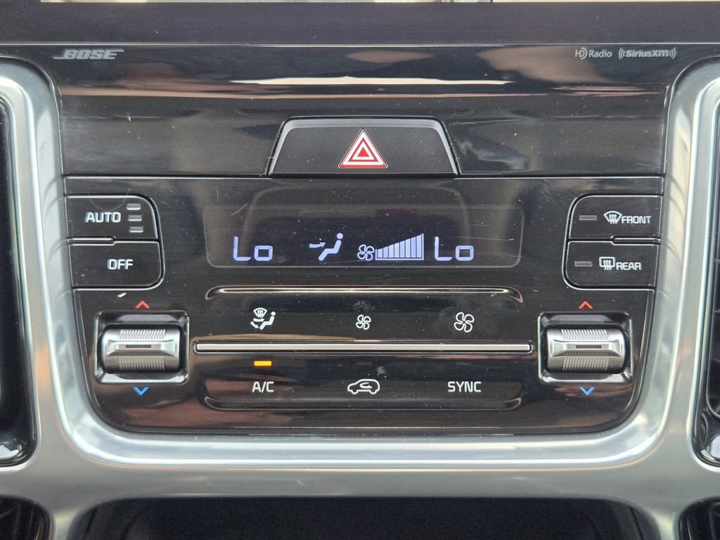 Certified 2023 Kia Sorento SX AWD/4WD image 18