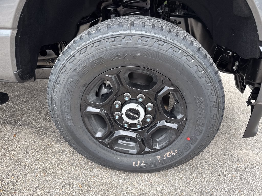 New 2026 Ford F250 XL w/ STX Appearance Package AWD/4WD image 10