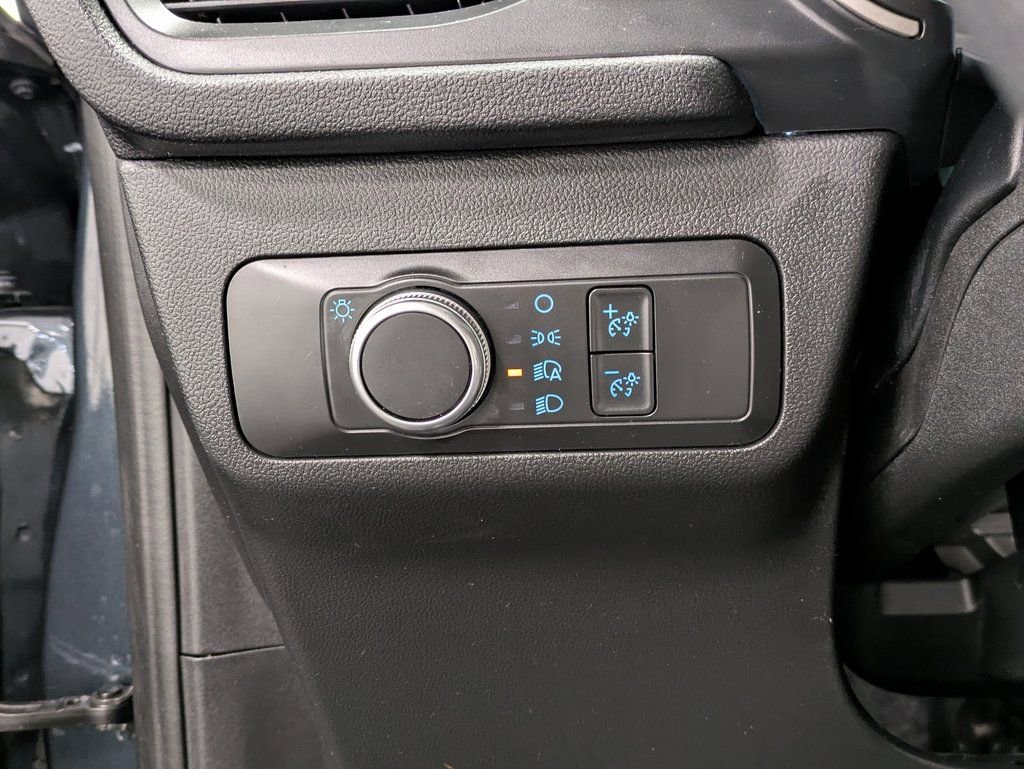 Used 2022 Ford Escape SE image 21