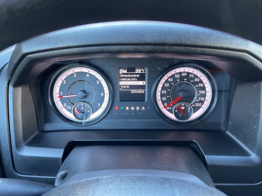 Used 2024 RAM 1500 Classic SLT image 9