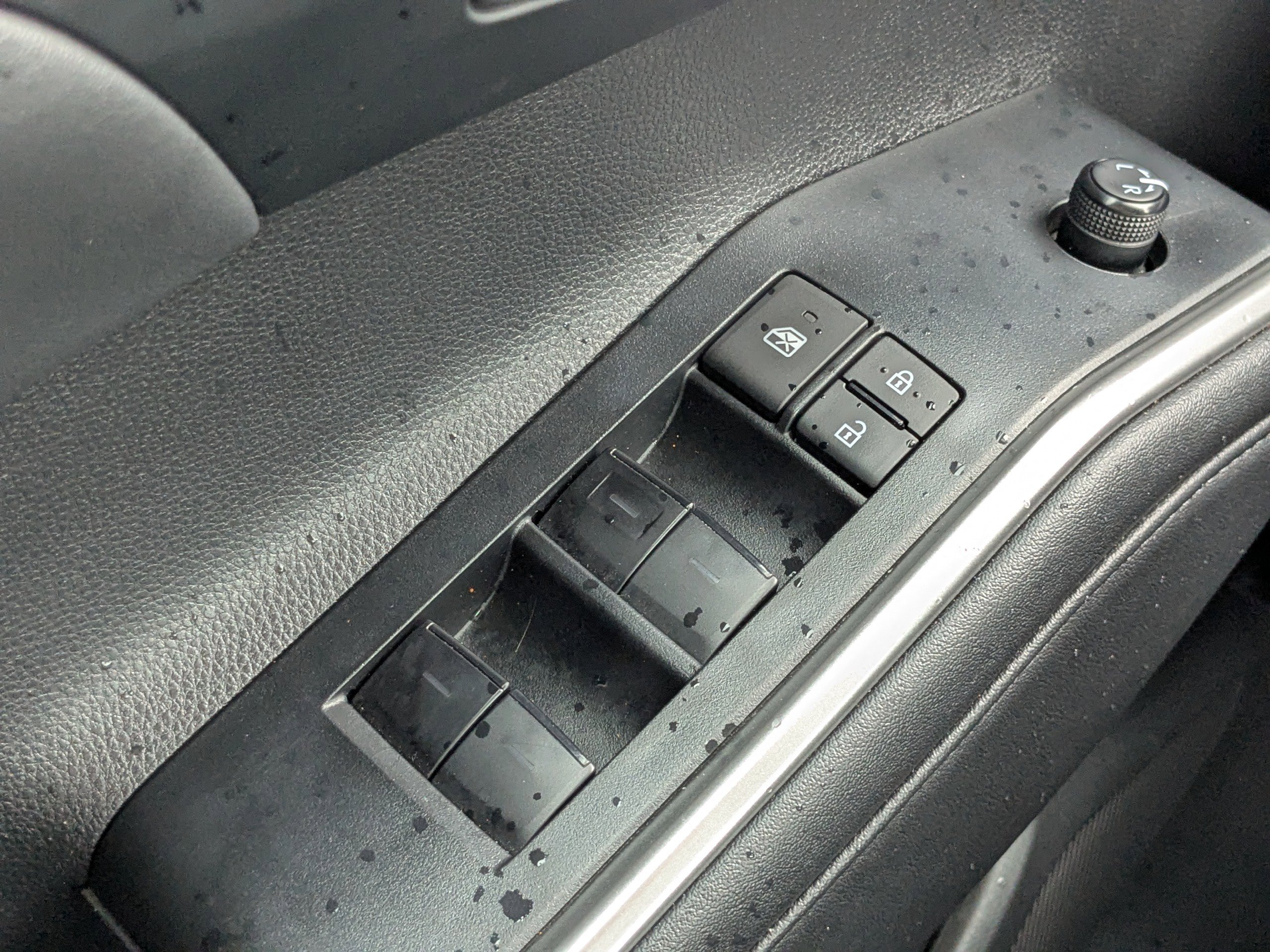 Used 2024 Toyota Highlander XLE image 23