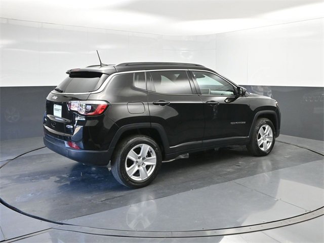 Used 2022 Jeep Compass Latitude w/ Sun and Sound Group image 15