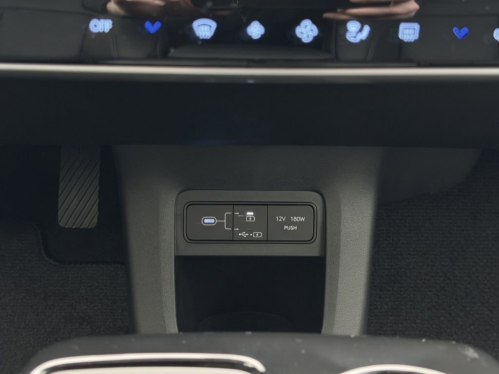 New 2026 Hyundai Ioniq 5 Limited image 32