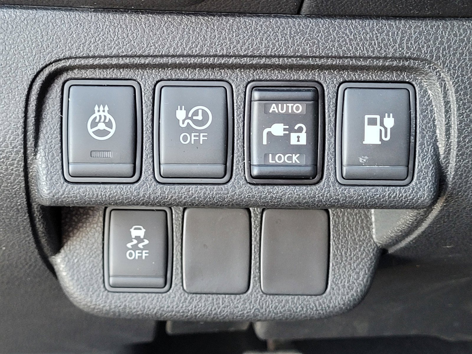 Certified 2017 Nissan Leaf SV FWD image 8