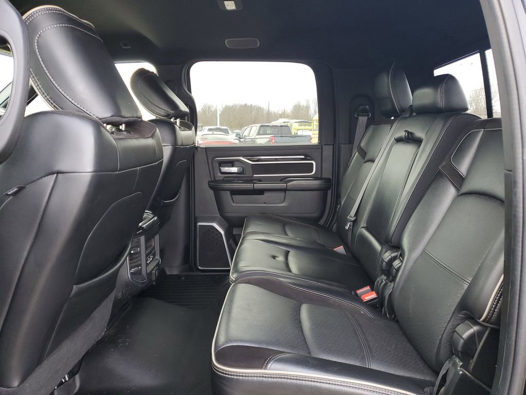 Used 2020 RAM 2500 Laramie w/ Night Edition image 28