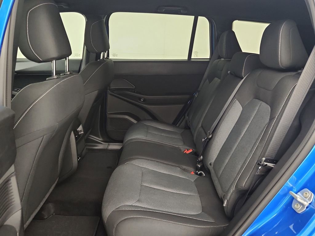 New 2026 Jeep Cherokee Laredo image 30