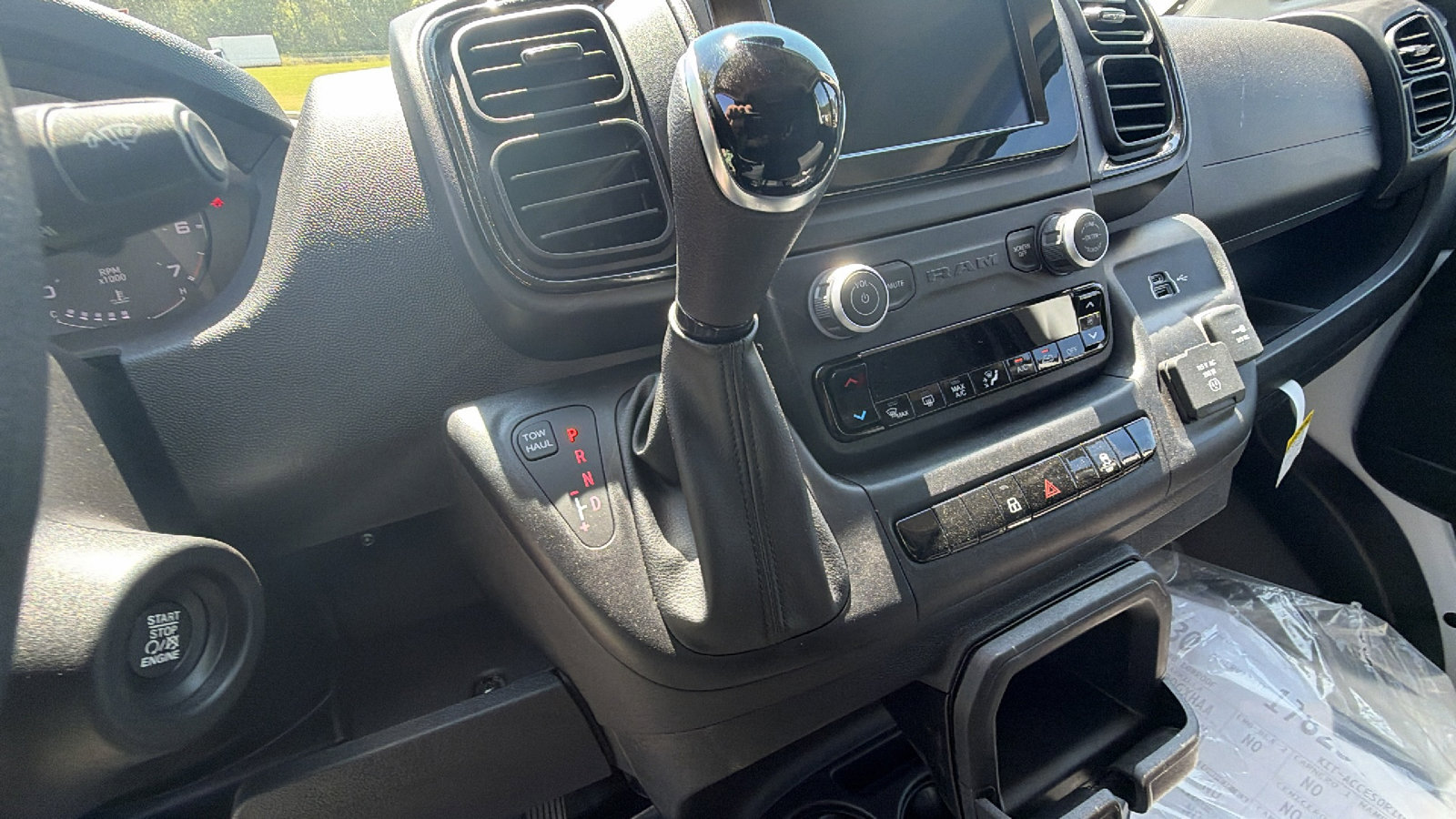 New 2026 RAM ProMaster 1500 w/ Convenience Group FWD image 24
