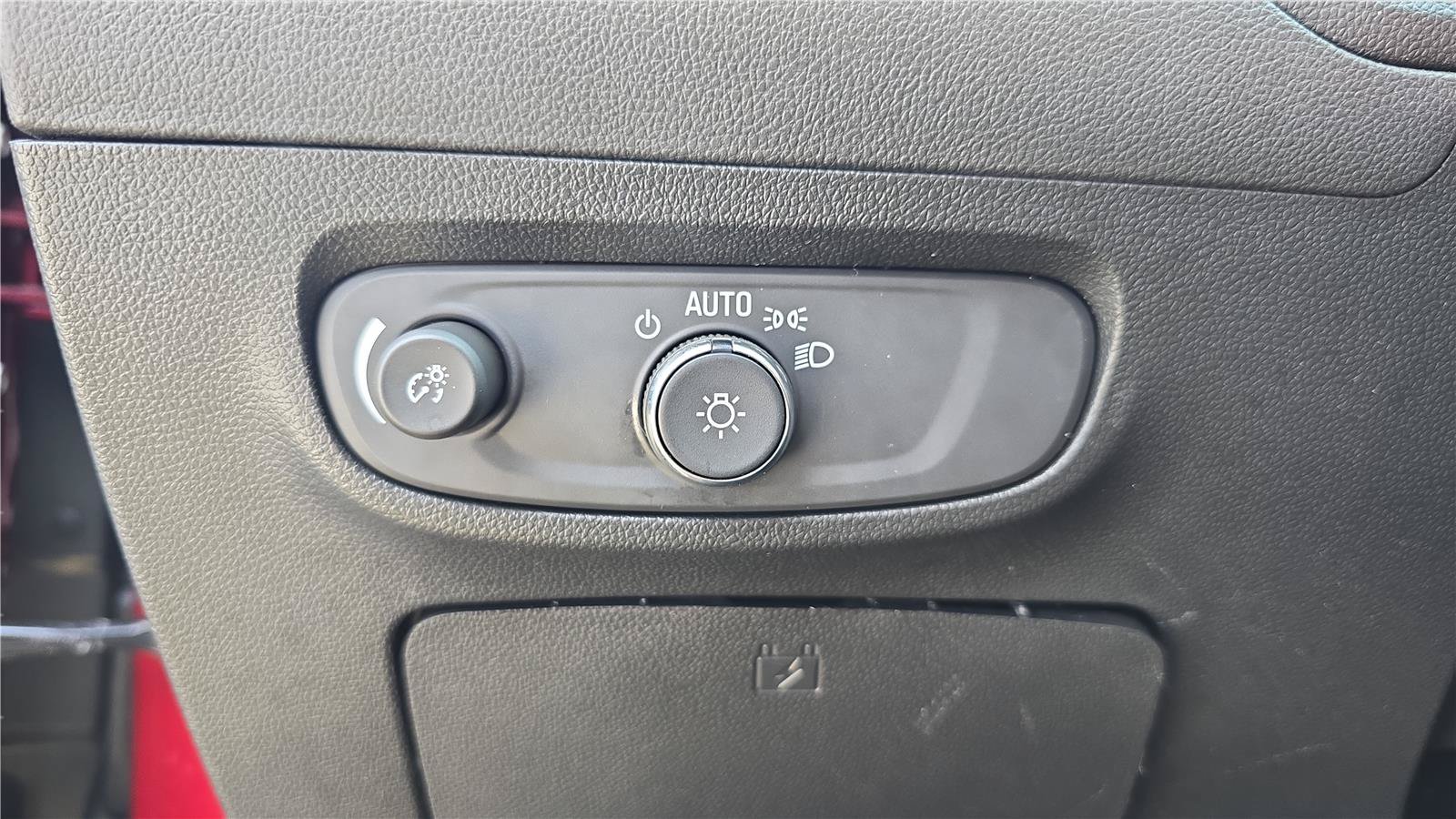 Used 2024 Buick Encore GX Preferred FWD image 24