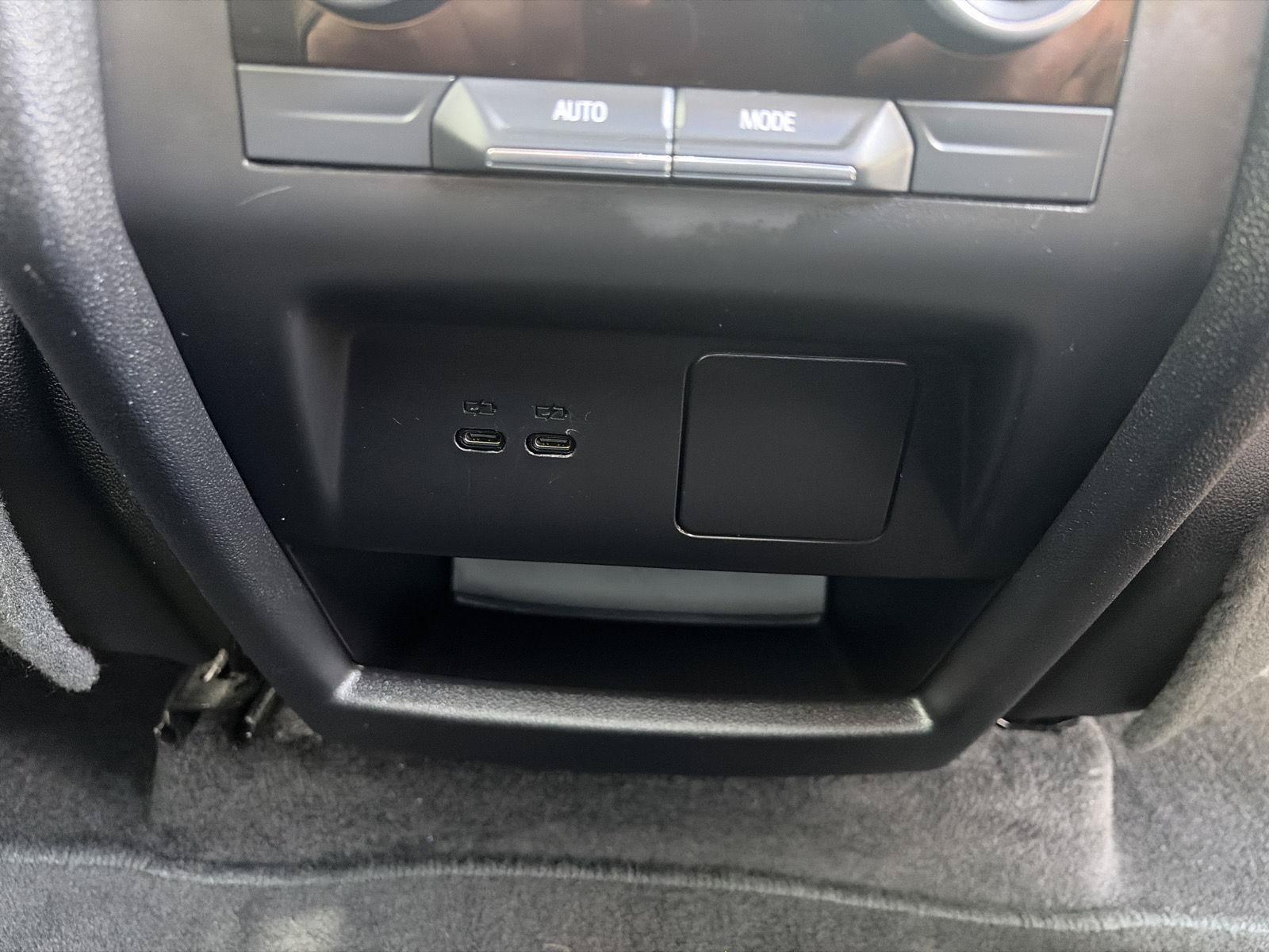 Certified 2025 Buick Enclave Preferred FWD image 16