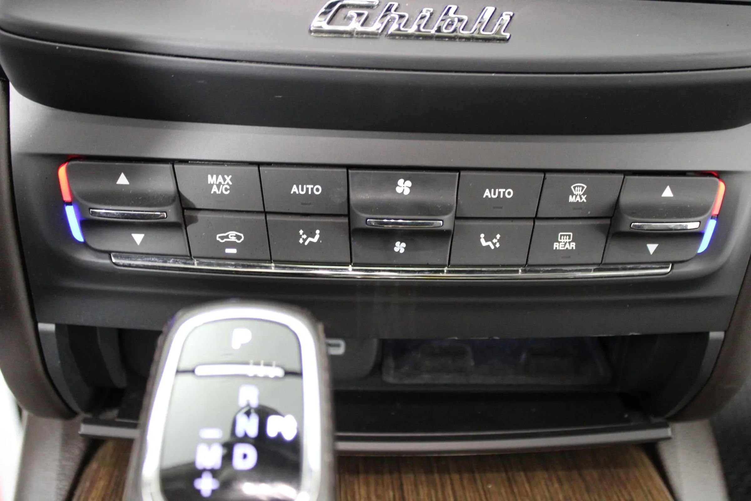 Used 2019 Maserati Ghibli S GranLusso AWD/4WD image 22