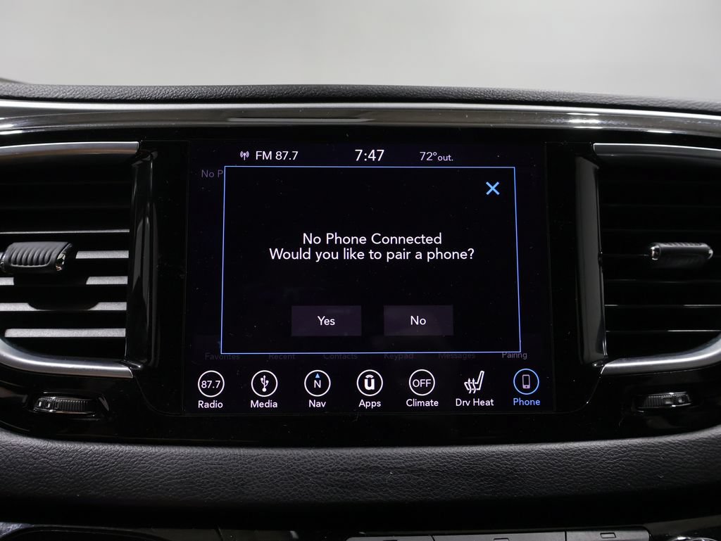 Used 2019 Chrysler Pacifica Touring-L Plus w/ S Appearance Package FWD image 25